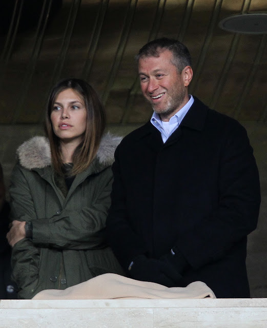 Dasha Zhukova ve Roman
Abramovich, (© Epsilon/Getty Images Sport/Getty Images Turkey).