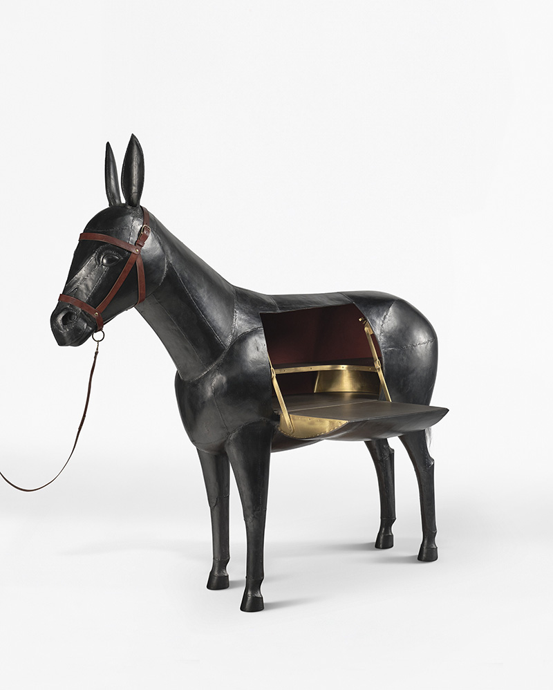 François-Xavier Lalanne (1927-2008), Ne de Nathalie, 2005, patinalı bronz, boyalı bronz, ahşap, deri, pirinç, at kılı, Satış fiyatı: 2.591.000 Dolar.