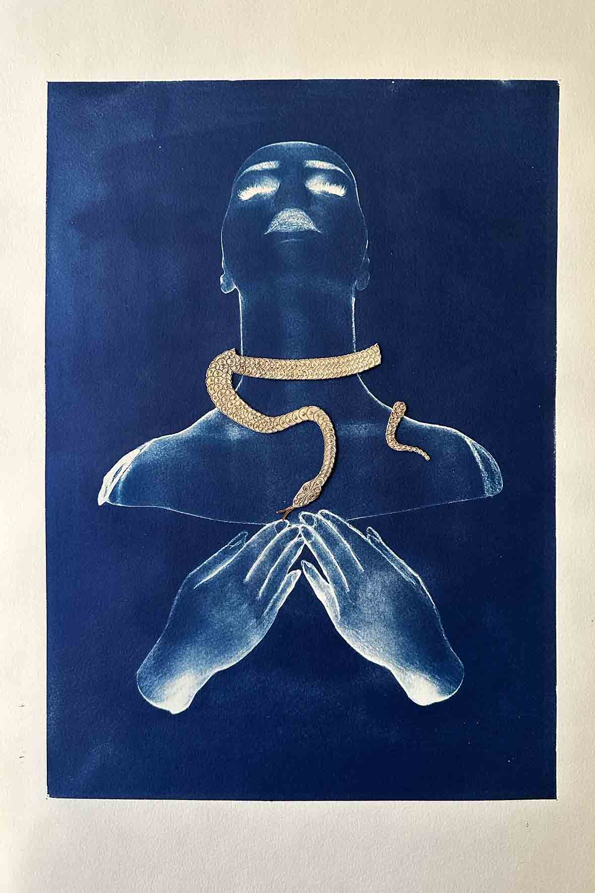 Enuma Eliş, 2024, cynotype baskı üzerine bakır telkari işleme, 38 x 56 cm, unique ed.