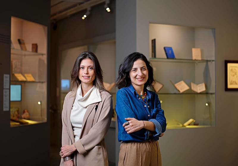 Ebru Esra Satıcı ve Şeyda Çetin.
