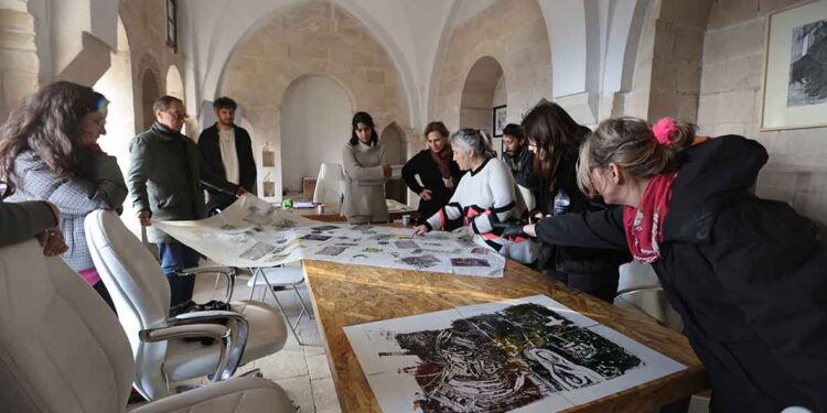Fulya Çetin ve Sidar Alışık.