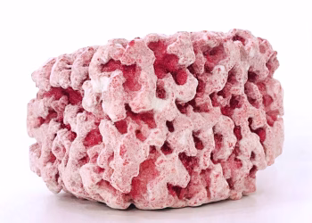 Damla Yücebaş, Parça, 2024, Elde Şekillendirilmiş Poliüretan Sünger ve Flok, 12 x 10 x 9 cm.