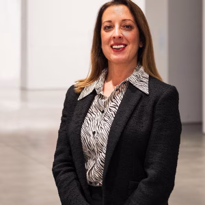 İstanbul Modern Şef Küratörü Öykü Özsoy Sağnak.